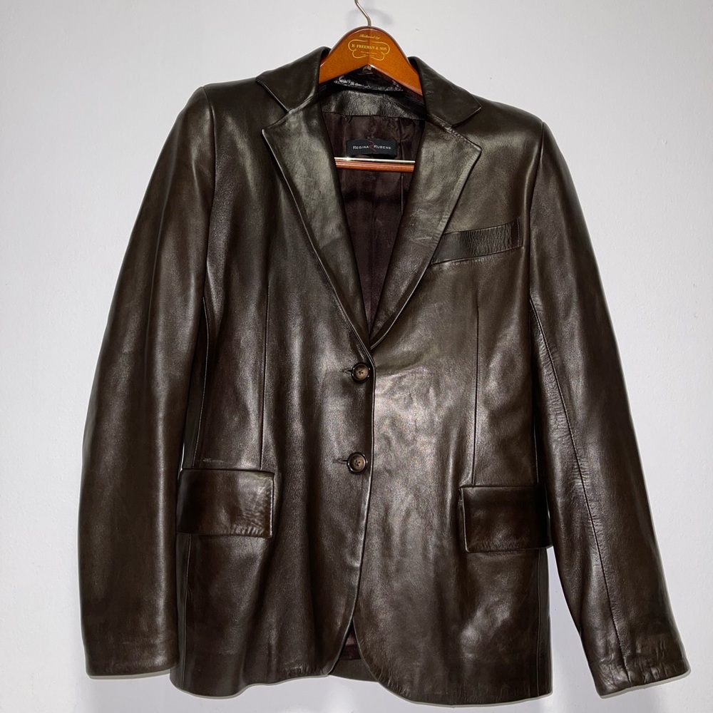 REGINA RUBENS women's leather France jacket!